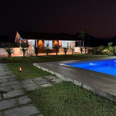 S K Farm Villa Poinad ภายนอก รูปภาพ